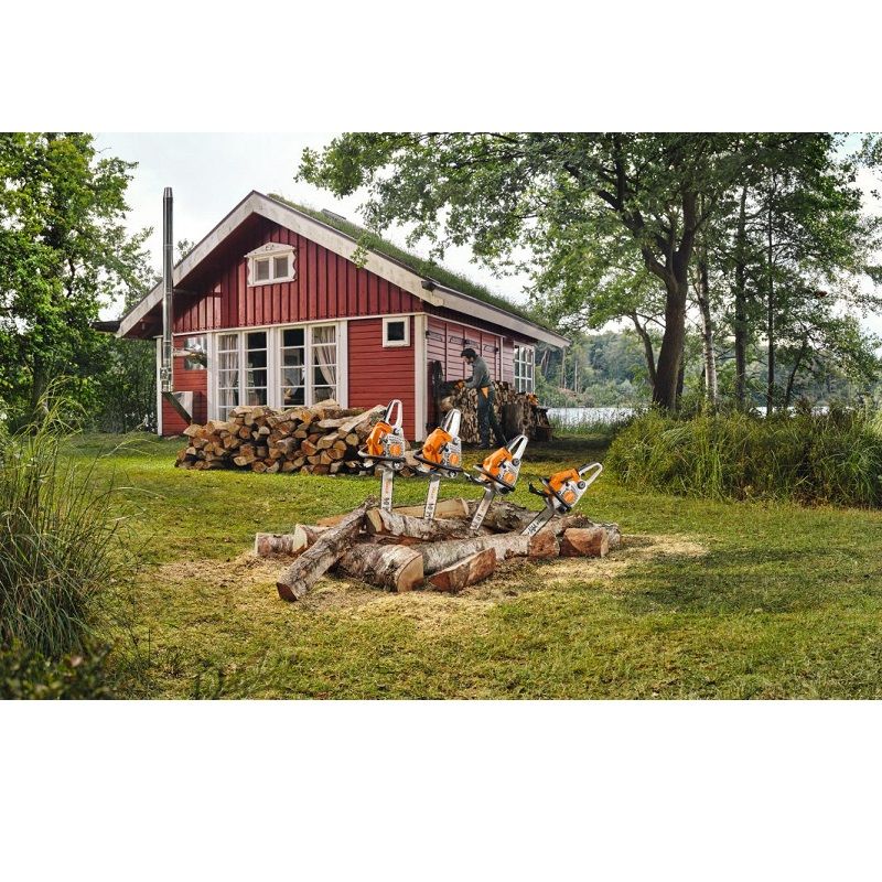 Моторен трион STIHL MS 212 C-BE, 38.6 см&sup3;, 40 см, 2.4 к.с. + масло и верига